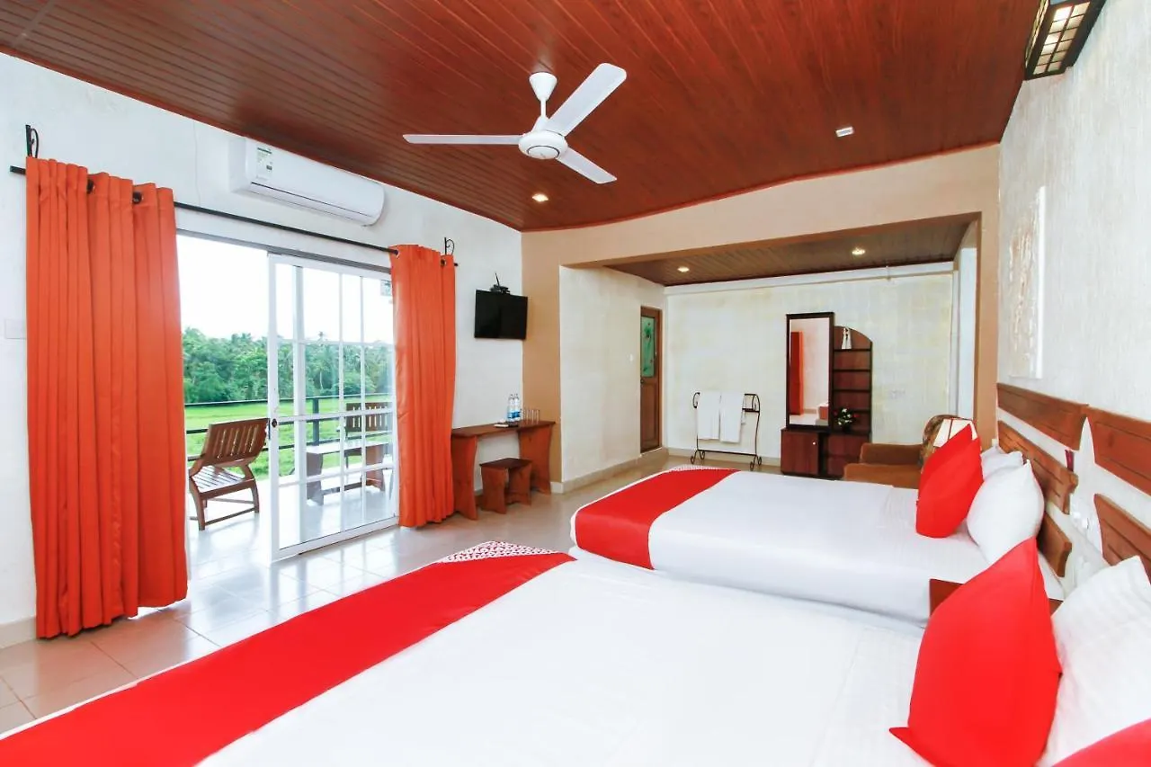 Dhanamuthu Hotel And Banquets 니곰보
